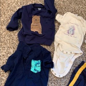 0-9 month bundle of child’s clothes